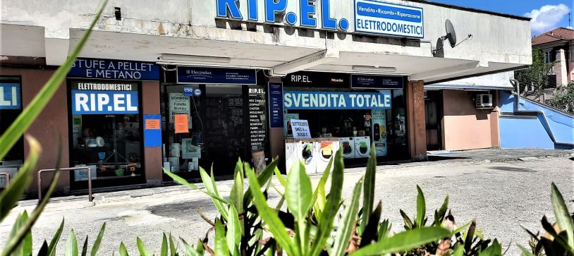 TANTI AUGURI A RIP-EL: IL NEGOZIO FESTEGGIA 36 ANNI